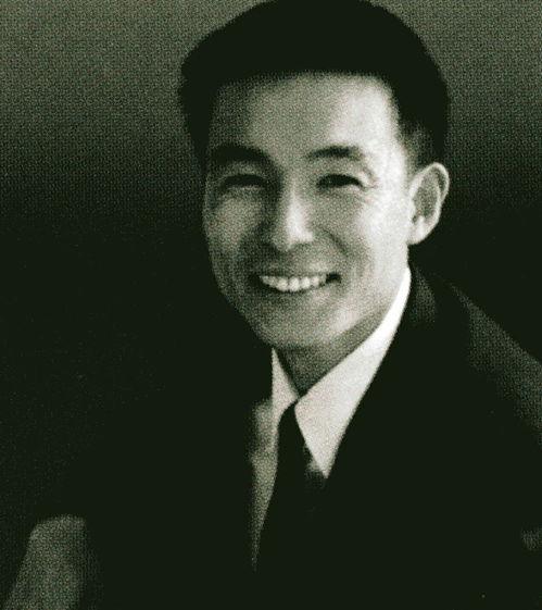 谢园爆料酒桌完整视频,一场意外引发的舆论风暴  第1张