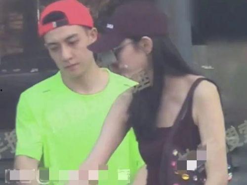 刘大锤爆料爱豆视频播放,爱豆神秘视频播放引发热议 第2张 刘大锤爆料爱豆视频播放,爱豆神秘视频播放引发热议 第2张